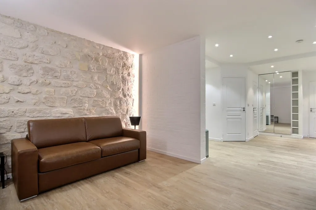 Elutuba - Studio with Metro Access in Paris