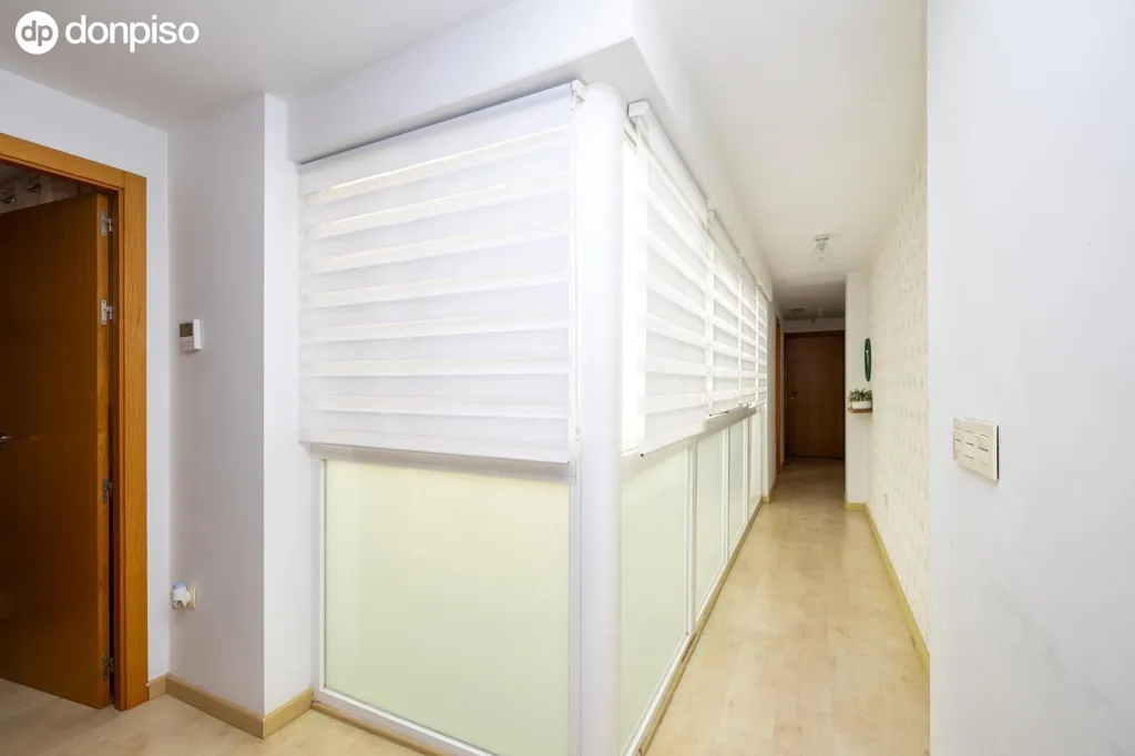 Esik - Semi-New Flat with Terrace in Las Gabias