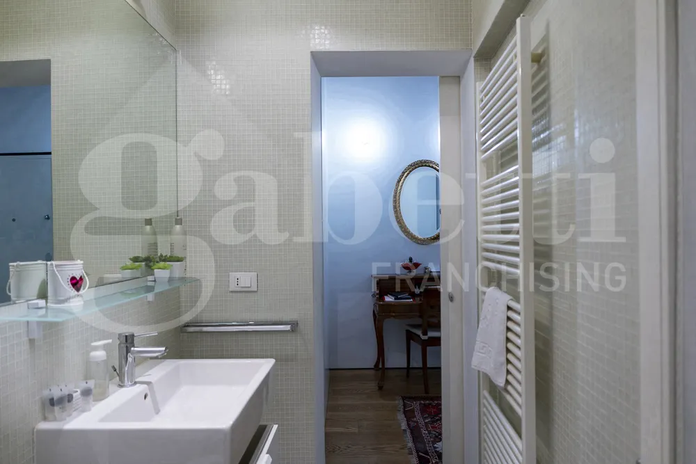 Vannitoad - Rustic 2-Bedroom Flat near Strada Nova, Venice