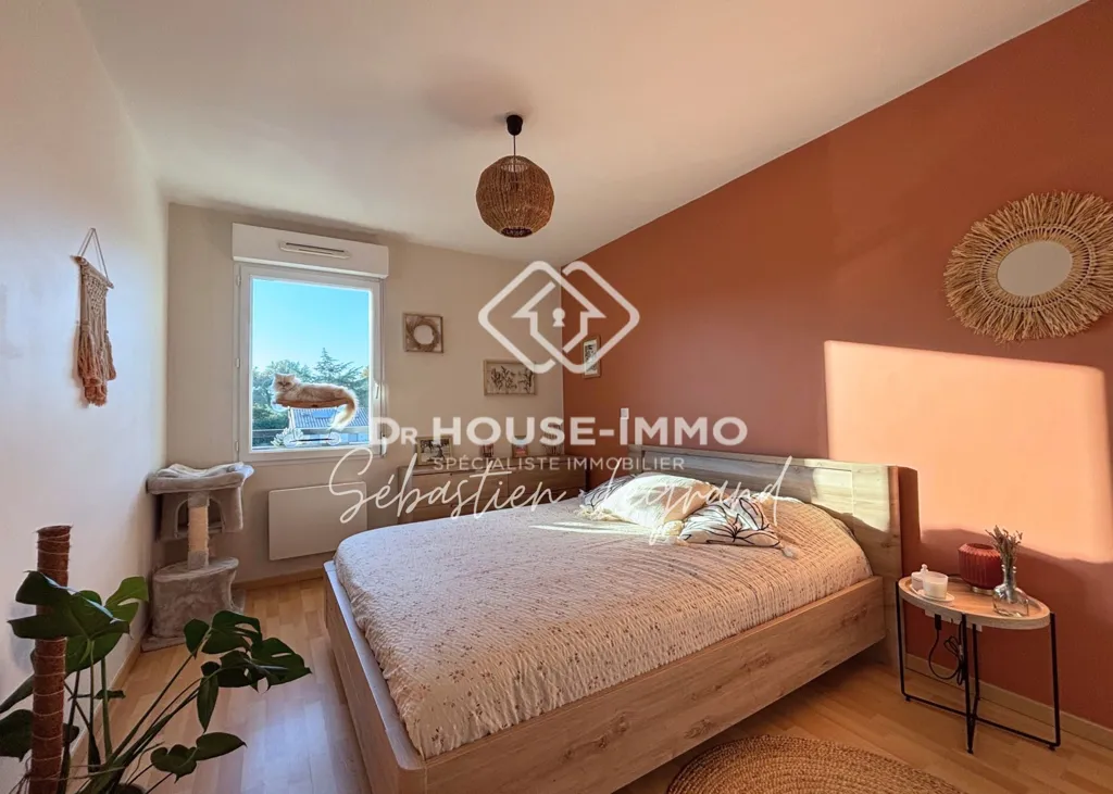 Bedrooms - T3 Flat with Balcony and Pool in Parempuyre
