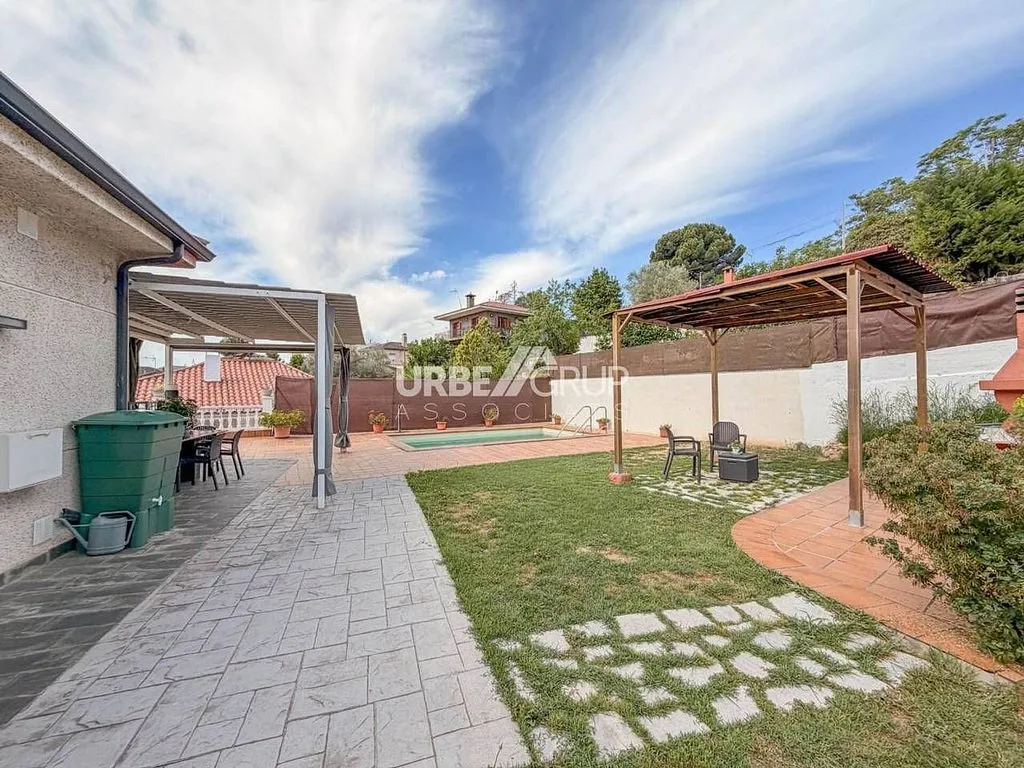 Jardin - Luxury House with Pool in Castellbisbal