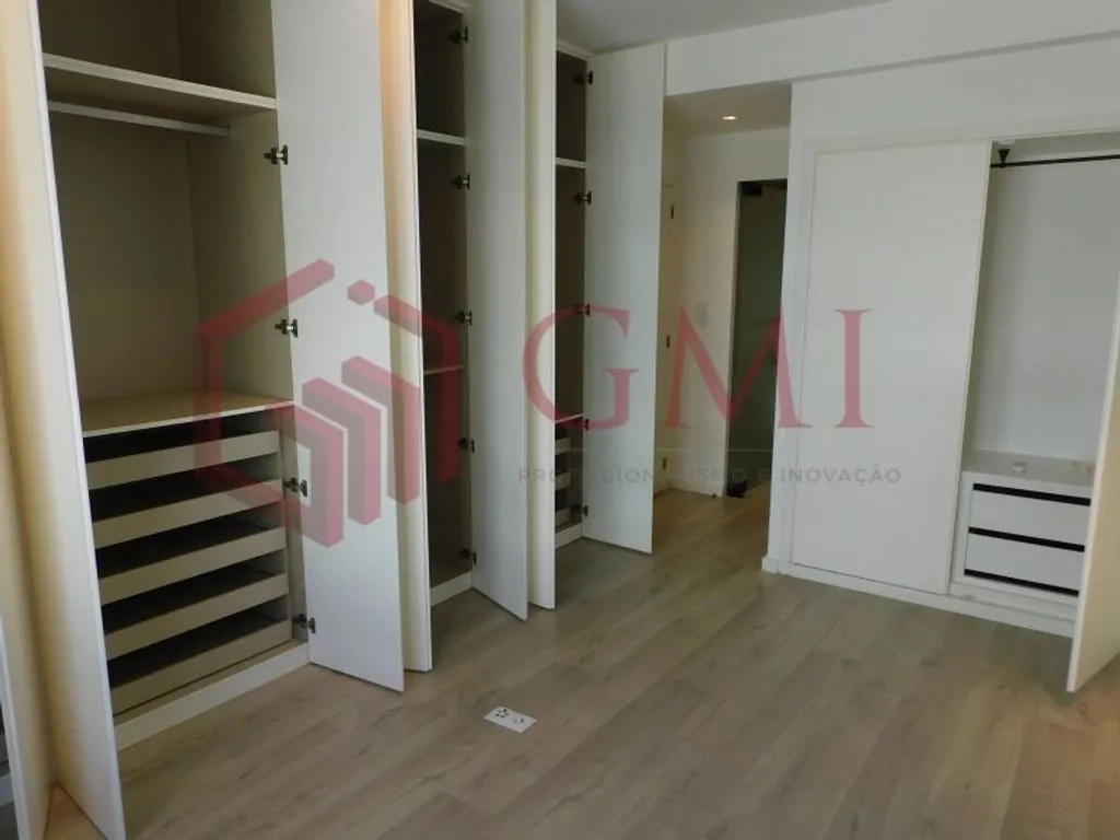 Pièces - Luxury Flat with Private Box in Loures