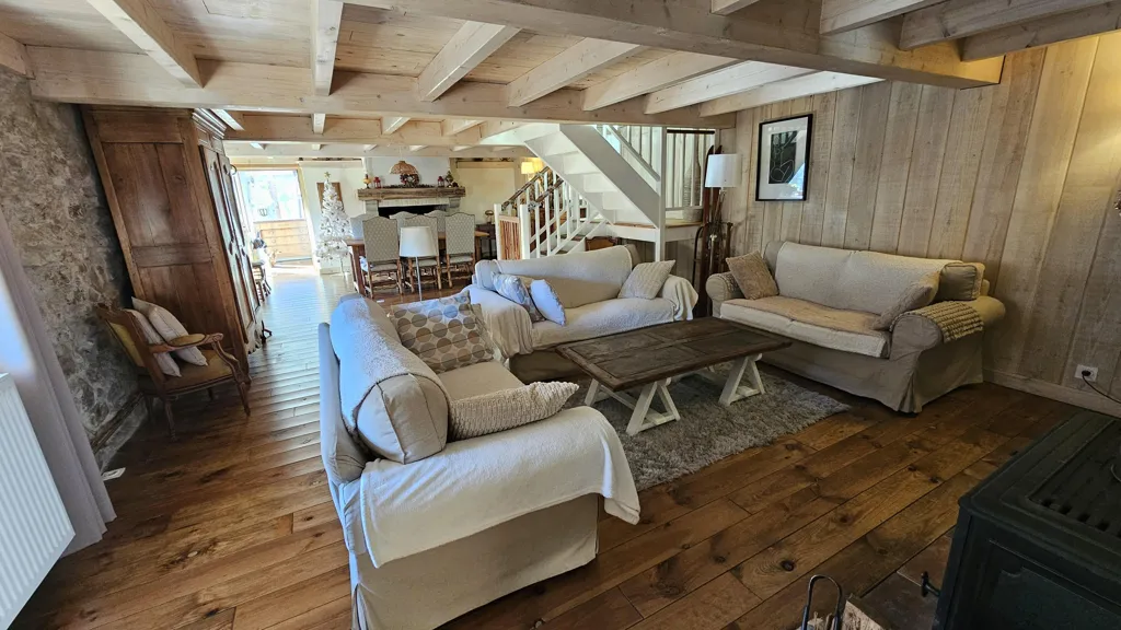 Séjour - Maison en Pierre avec Vue Montagne en Vallée de Campan