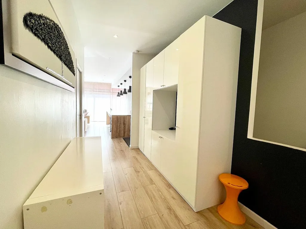 Hallway - Type 3 Apartment with Terrace in Reims