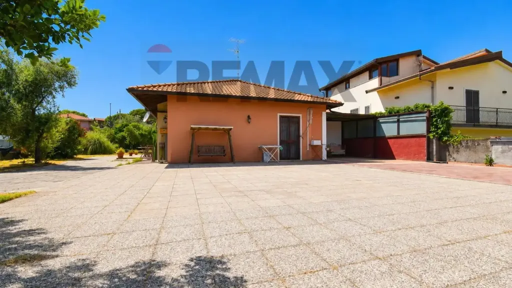 Terrazza - Villa with Private Garden near Etna