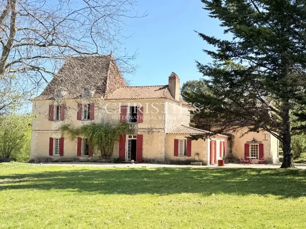Extérieur - Demeure du XVIIe siècle avec Piscine au Périgord