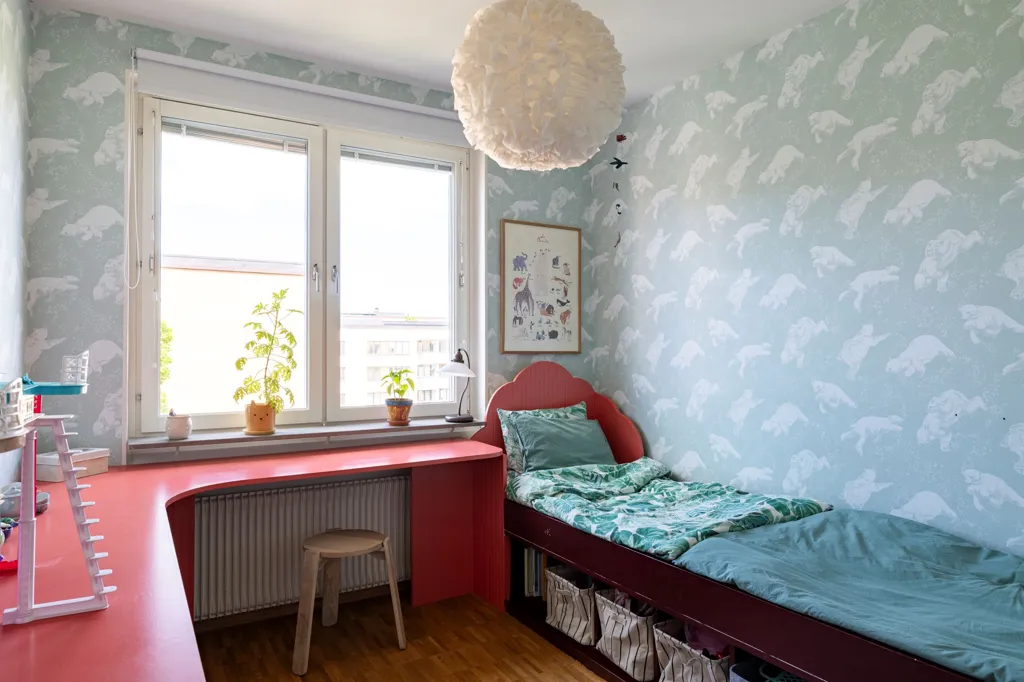 Magamistoad - Apartment with Balcony in Södermalm