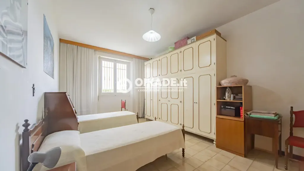 Dormitorios - Ground Floor Apartment with Private Courtyard in Cagliari