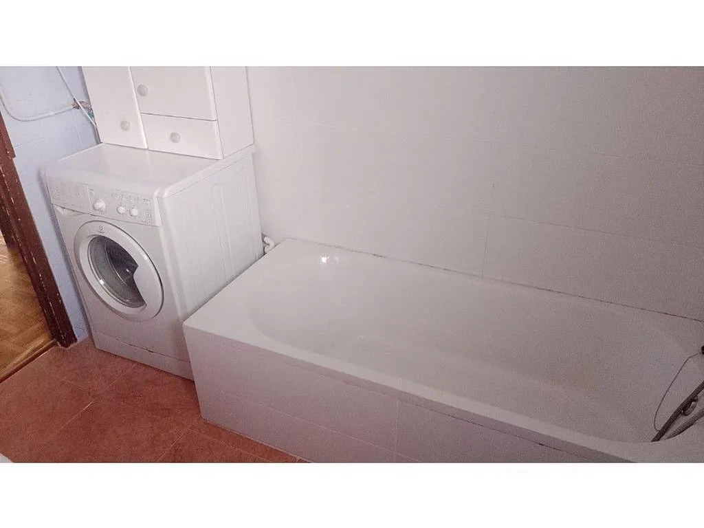 Vannitoad - Apartment with Balcony in Puertollano Centre