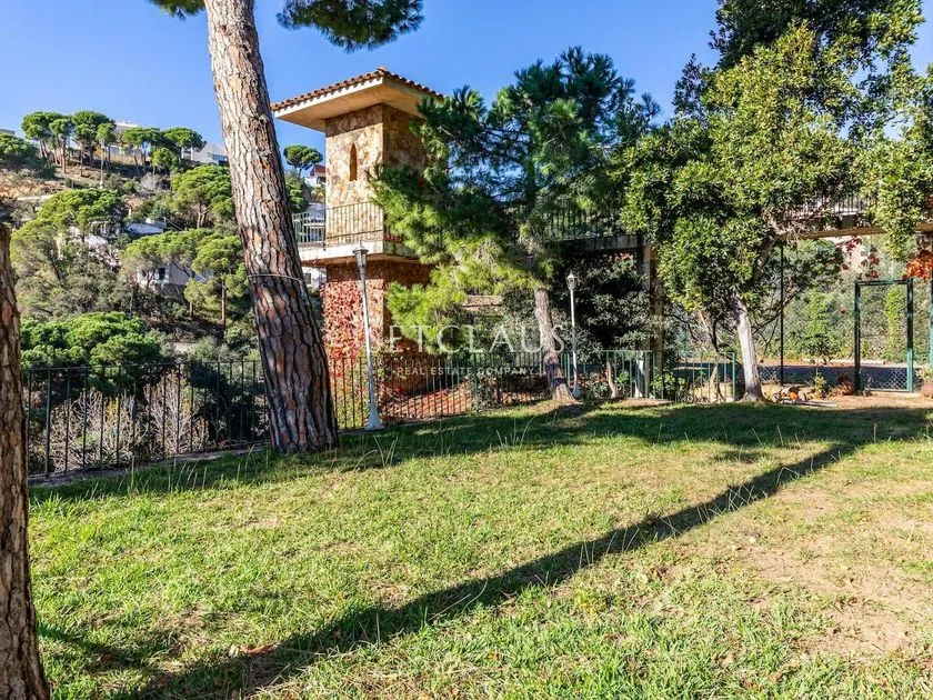 Jardin - Chalet with Private Pool in Cala Canyelles, Lloret de Mar