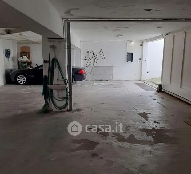 Garage - Four-Level Villa with Pool in Vercelli