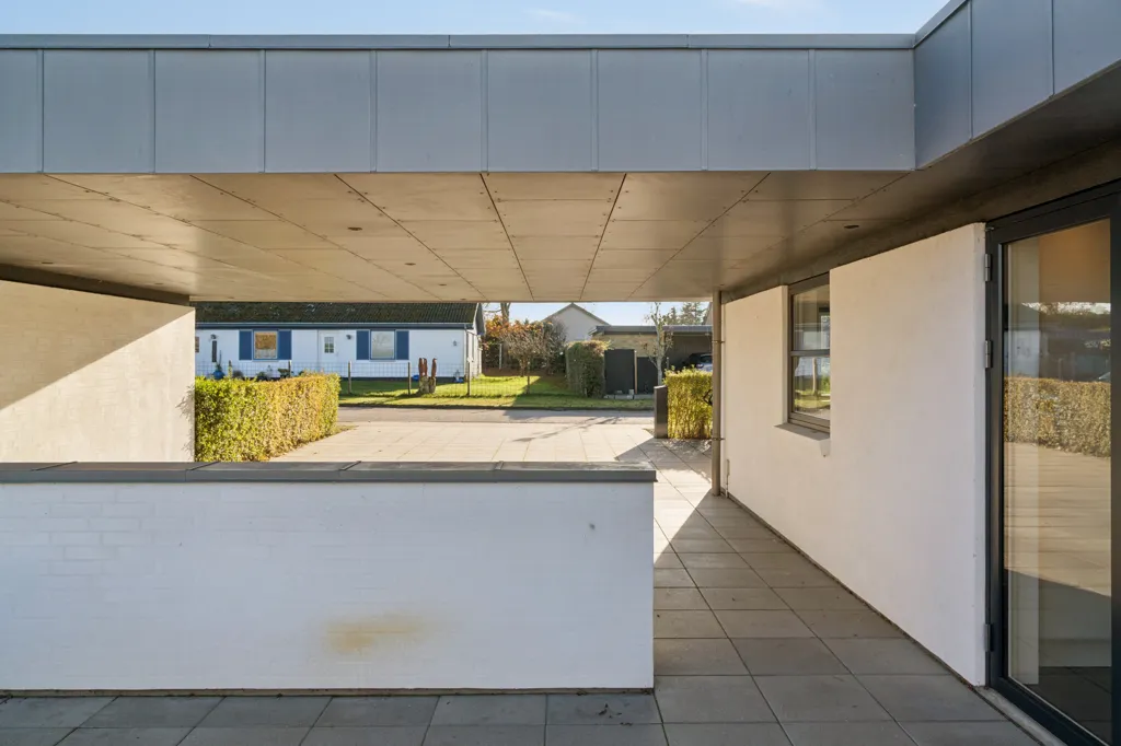 Terrasse - Villa with Separate Parent Suite in Ørsted