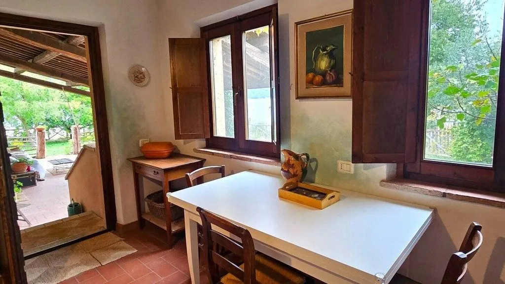 Söögituba - Country House with Lake View in Baschi, Umbria