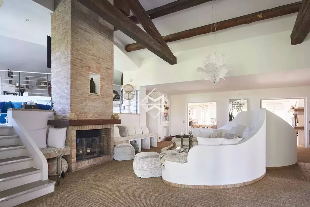Séjour - Villa Luxueuse avec Piscine à Ramatuelle