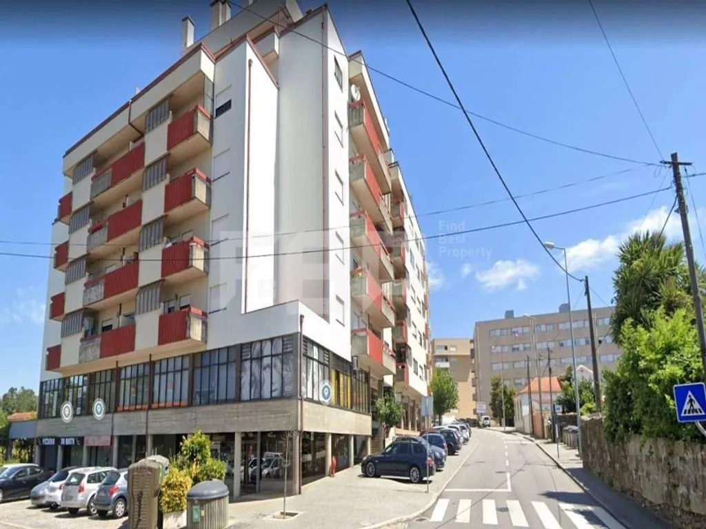 Välivaade - Buildable Plot with Dual Frontages in Matosinhos