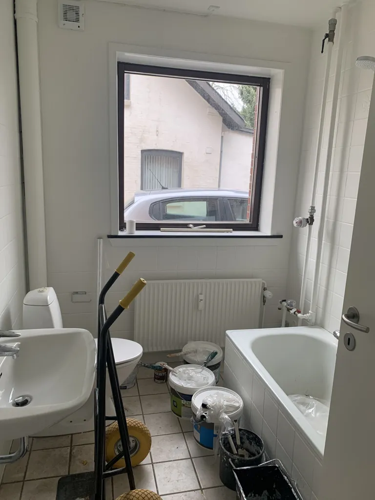 Vannitoad - Modernised Flat with Kitchen in Brande Centre