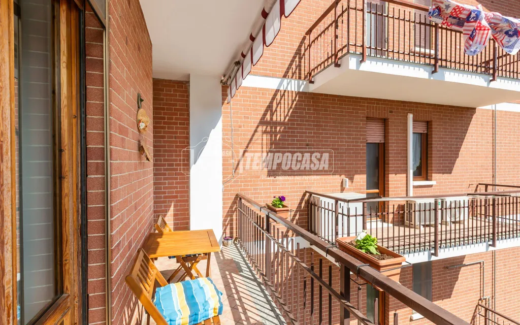 Balcon - Quadrilocale with Balcony in Riva Presso Chieri