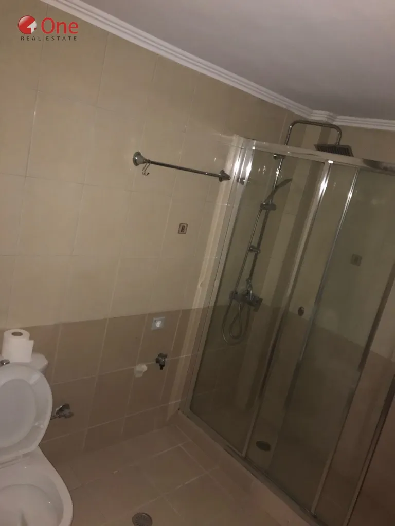 Salles de bain - Renovated Apartment with Solar Heating in Anthoupoli