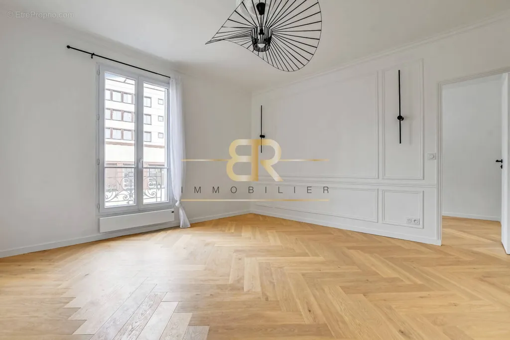 Pièces - Appartement Refait à Neuf, Traversant, Calme à Levallois