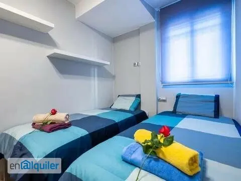 Chambres - Modern Flat with Parking in Cornellà Centre
