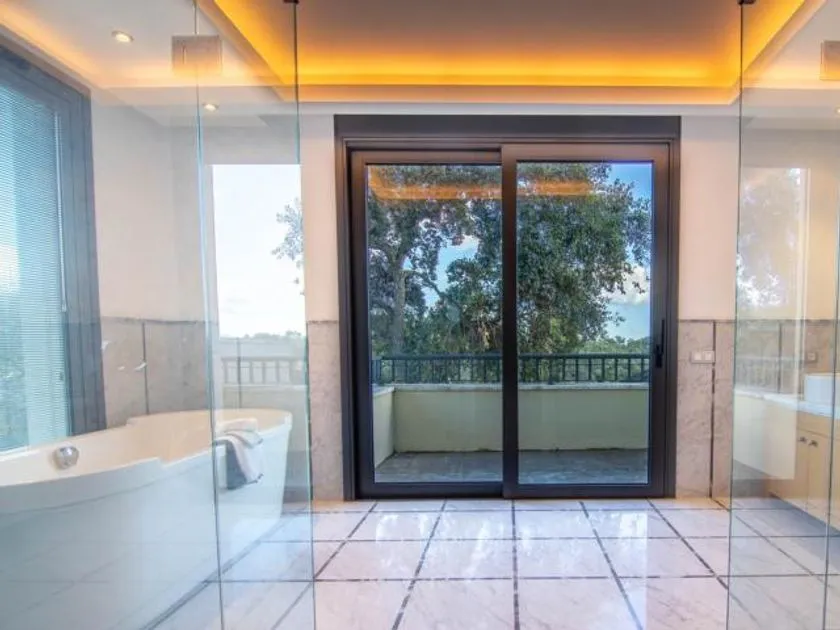 Bagni - Newly Built Villa with Pool in Sotogrande Alto