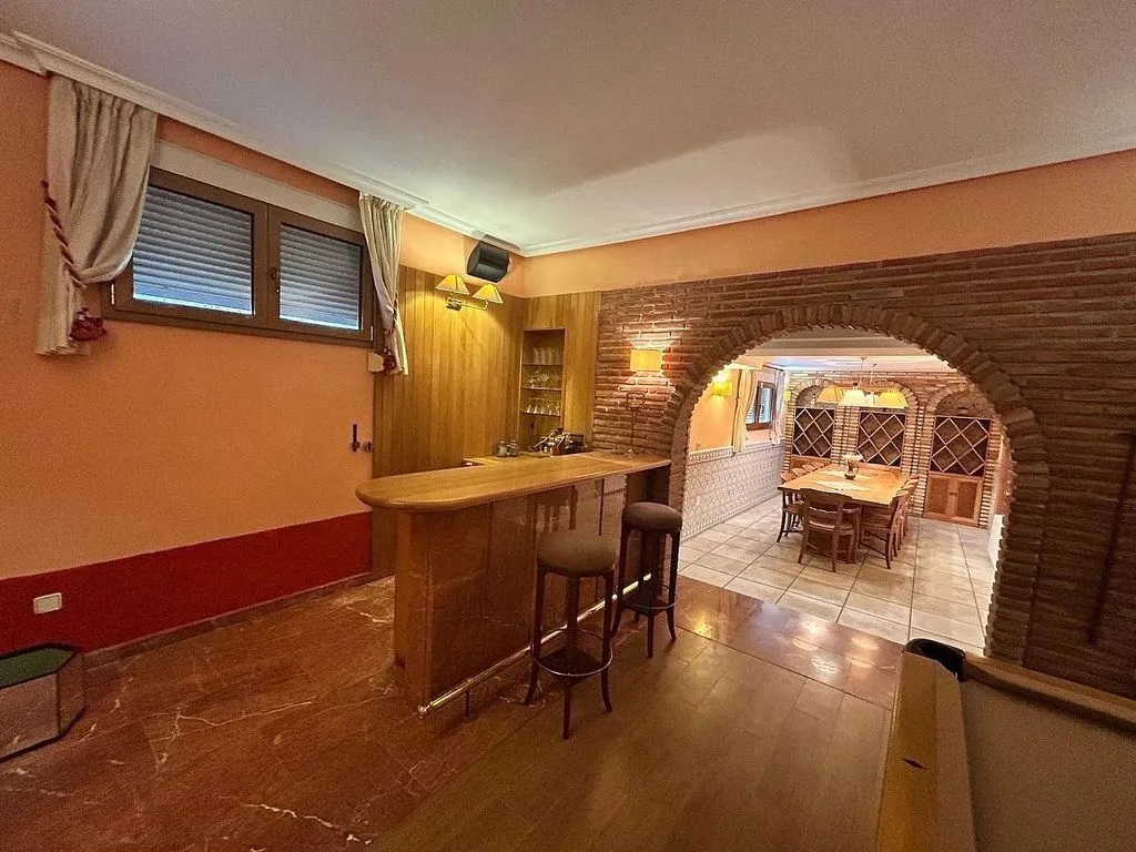 Pièces - Luxury Villa with Pool in Rojales, Valencia
