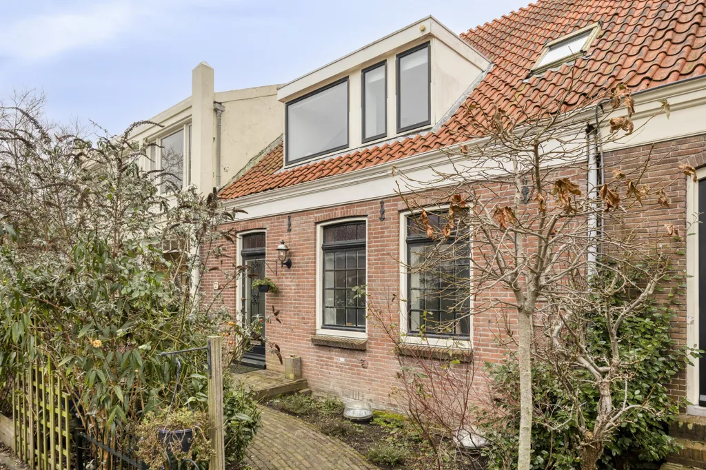 4 magamistoaga maja asukohas Amsterdam