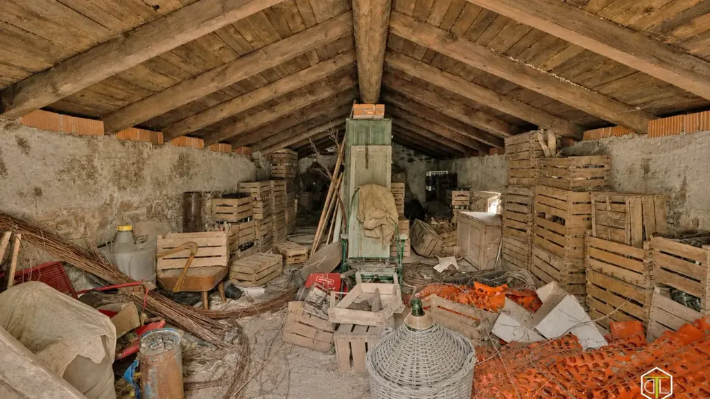 Utility Room - Rustic Stone Cottage with Panoramic Terrace in Mulazzo