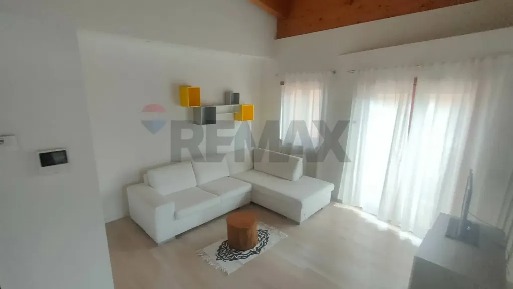Elutuba - Modern Apartment with Balcony in Scoppito