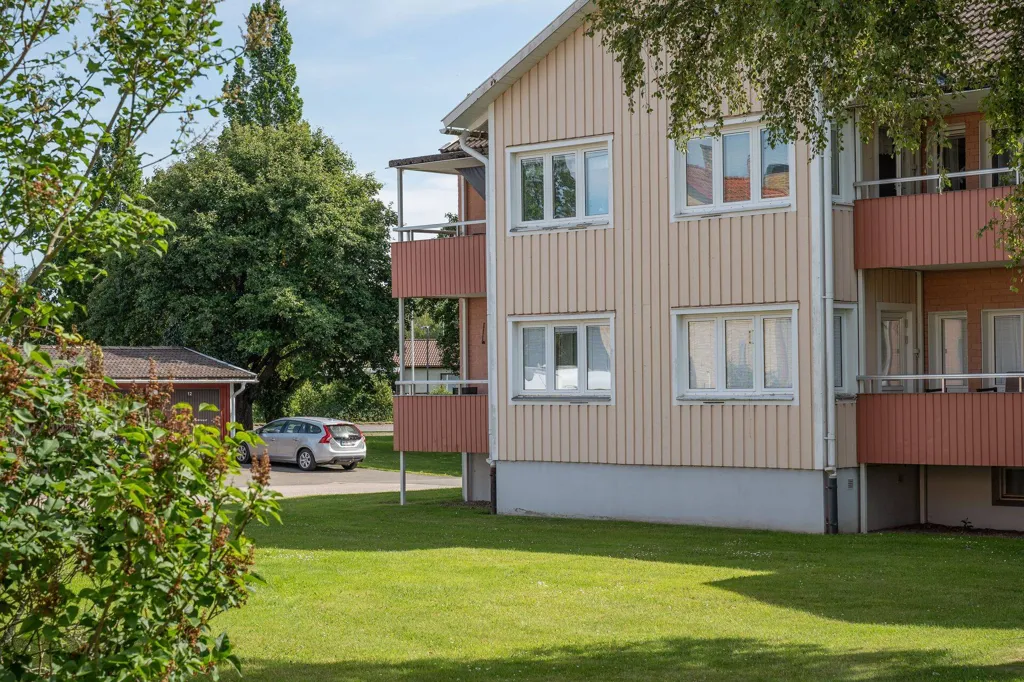 Extérieur - Bright 2-Bedroom Flat with Balcony in Tidaholm