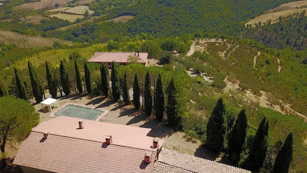 Vue aérienne - Characteristic Farmhouse with Pool in Perugia