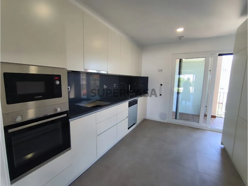Cuisine - New Development Apartment with Terrace in Almada