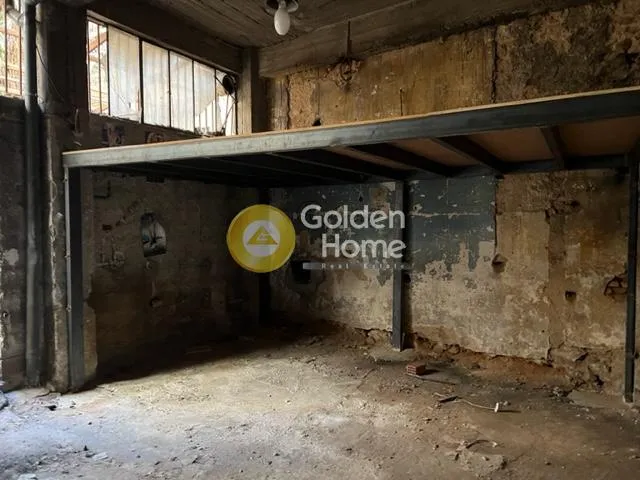 Garage - Loft Apartment with Garden in Petralona