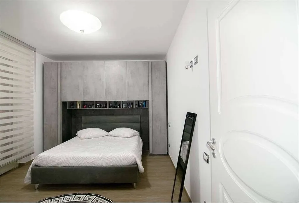 Bedrooms - Luxury Villa with Private Garden in Boltiere