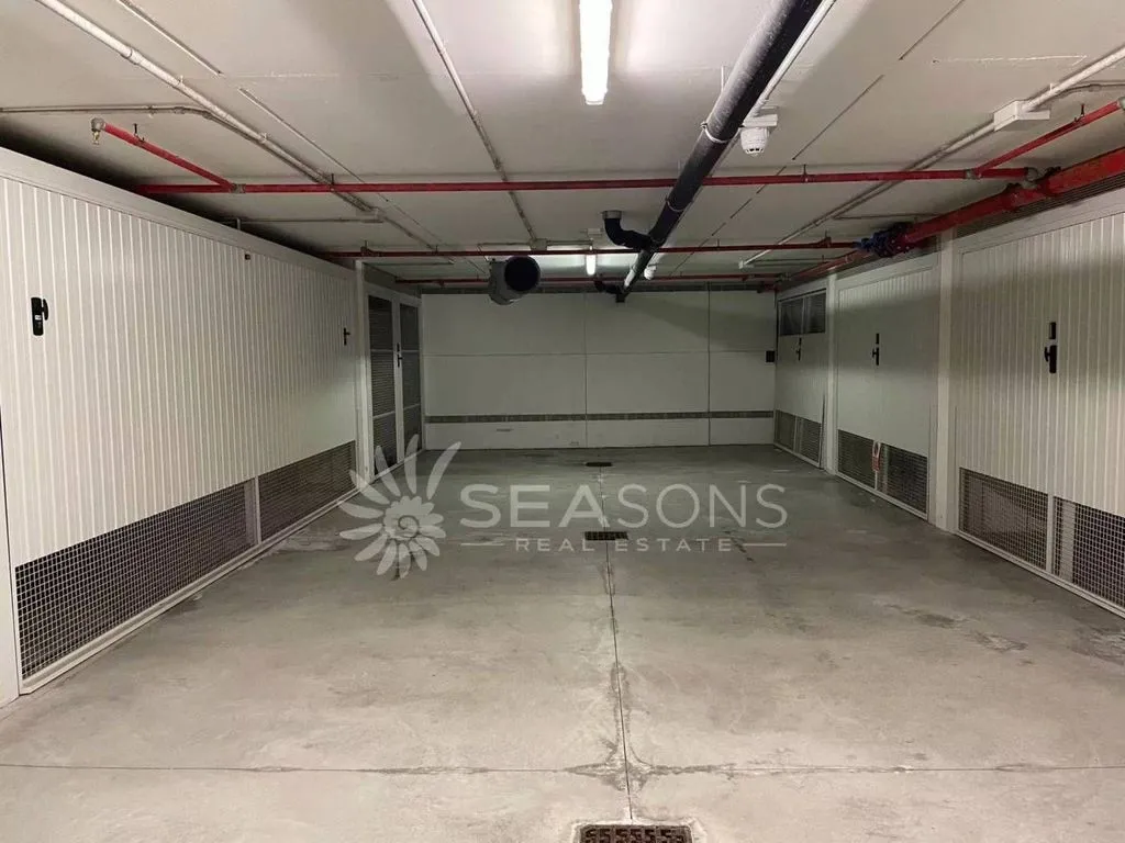 Garage - Luxury Studio with Sea View in Caorle