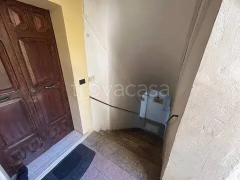 Toad - Central Apartment with Balcony in Roccagorga