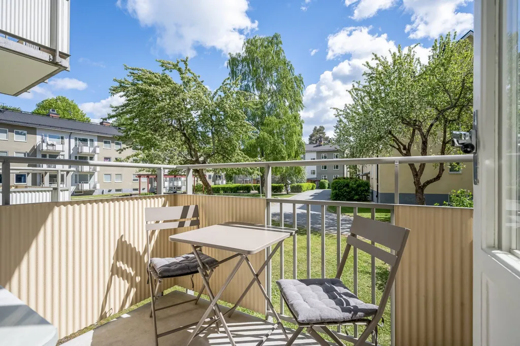 Rõdu - Apartment with Balcony in Västerhaninge