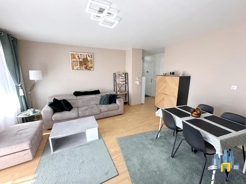 Séjour - Appartement avec balcon à Nanterre – Petit Nanterre