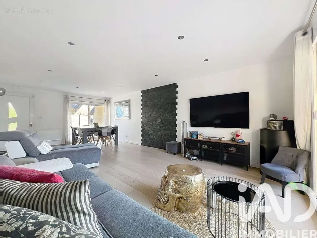 living_room