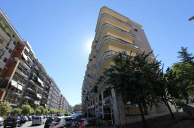 Esterno - Appartamento con terrazza e veranda a Cosenza