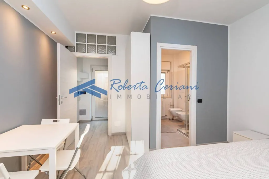 Chambres - Rented Studio in Lombard Court, Saronno