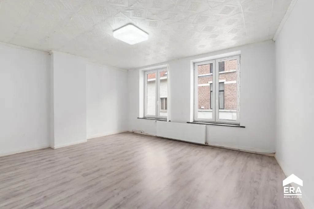 Toad - Spacious Semi-detached House with Courtyard in Tirlemont