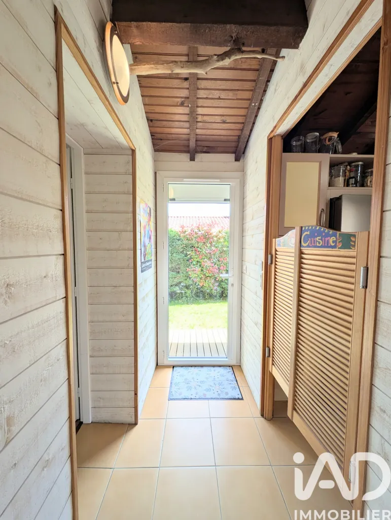 Entrée - Maison Traditionnelle avec Piscine à Cornebarrieu