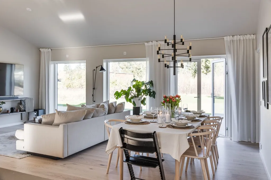 Salle à manger - Plot with Sea Proximity in Nyköping