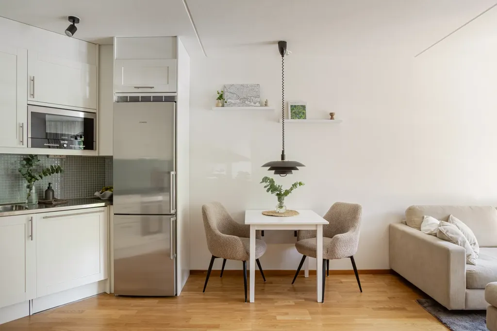 Soggiorno - Efficient Flat with Garden Access in Stockholm