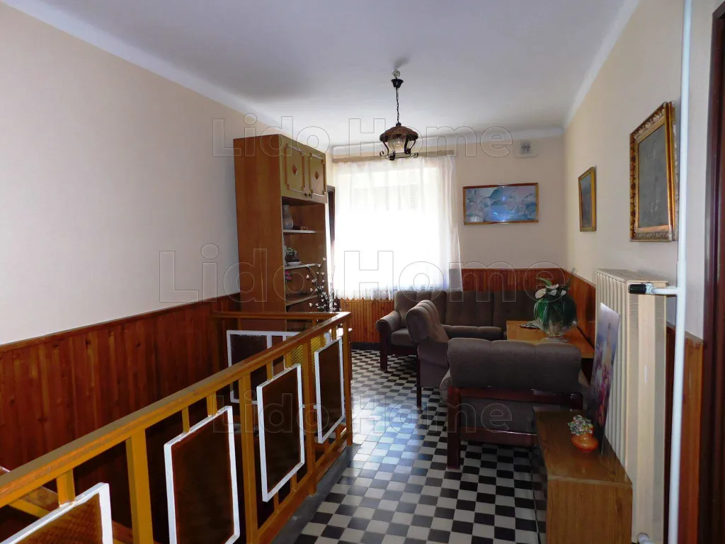 Esik - Panoramic Family House in Tihany