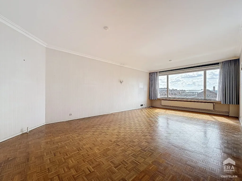 Elutuba - 3-Bedroom Apartment with Terrace in Brussels