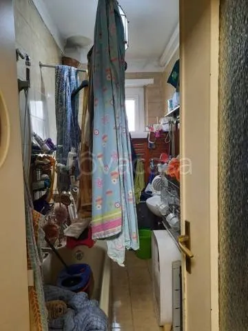 Vannitoad - Auction Apartment with Balcony in Turin