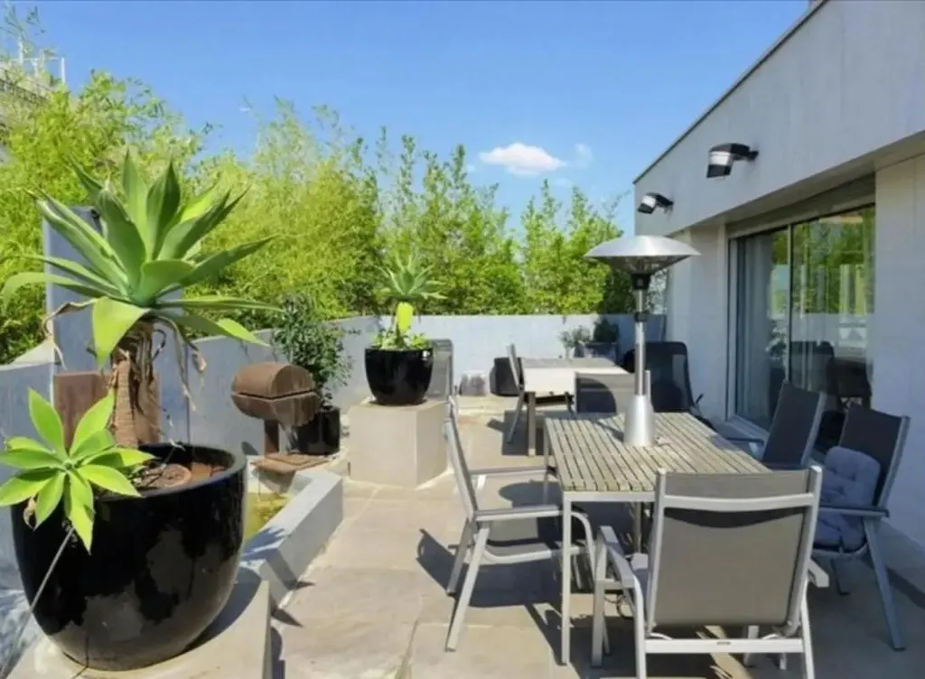 Terrasse - Appartement 5 pièces à Divonne-les-Bains