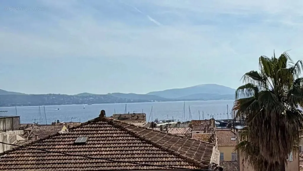 Terrasse - Appartement Luxueux avec Vue Mer à Sainte-Maxime